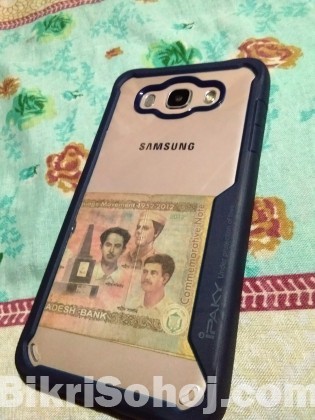 Samsung Galaxy J7 singapore 1year used